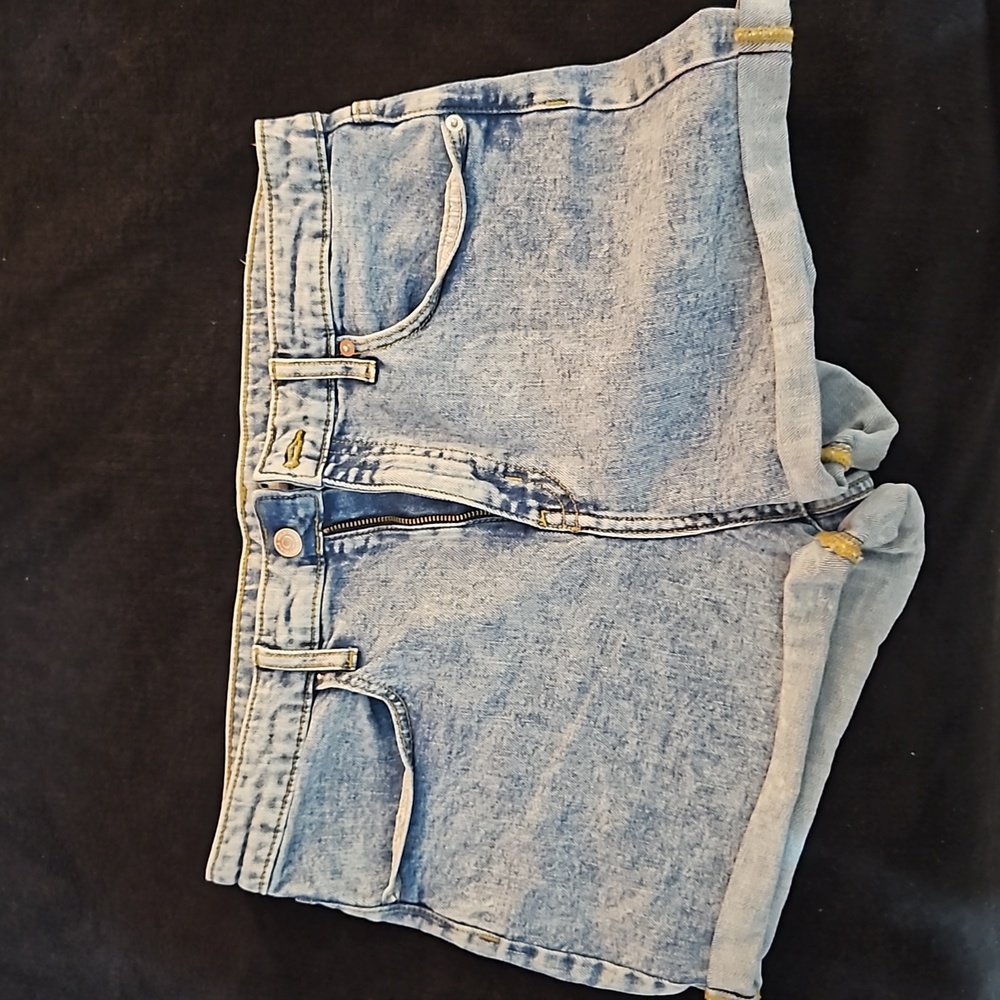 Wild Fable shorts, size 14/32R,